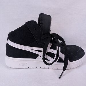 ASICS Japan Pro MT Skateboarding Black White Suede Mid Top Size 5
